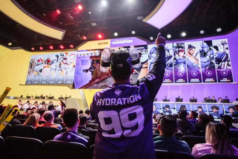 Activision reportedly considering mandate that would force OWL, CDL franchises to unify