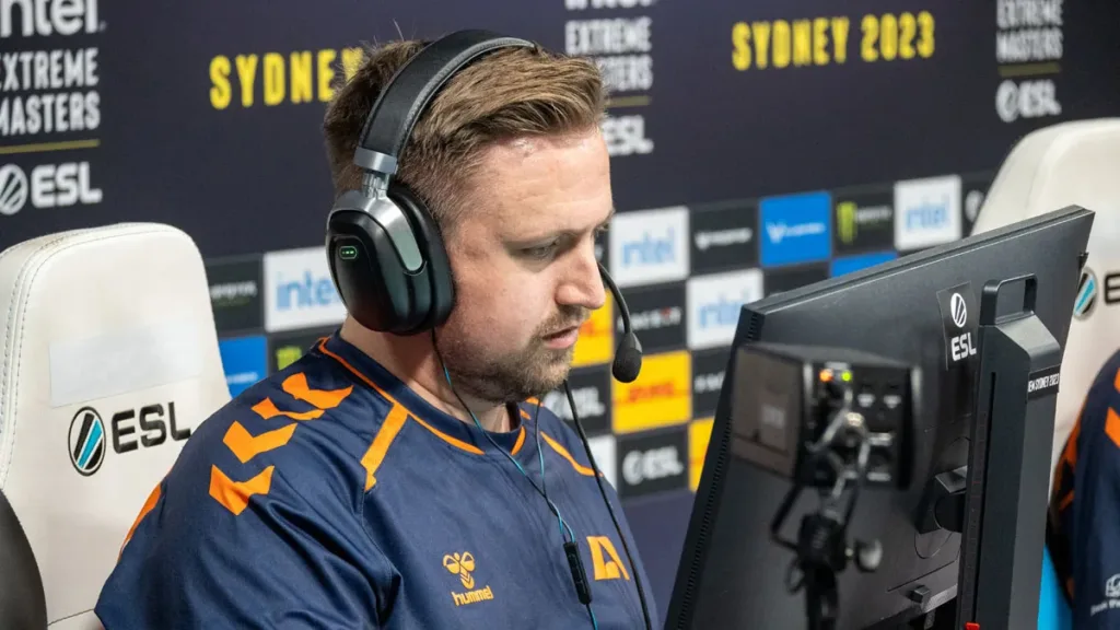 Apeks jkaem on adapting to life in CS2 at IEM Sydney: ‘I wish I was 3 or 4 years younger’