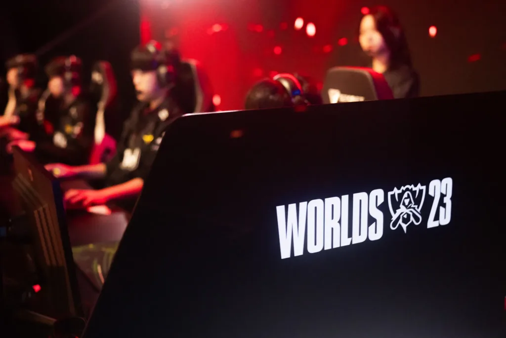 BLG vs. JDG, Gen.G vs. T1 headline regional rematches on day 2 of Worlds 2023 Swiss stage