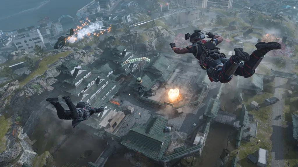 Activision Warns Warzone Cheaters It May Cut Their Parachutes ‘Randomly, and for Fun’